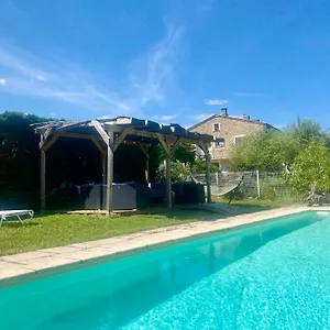 D'hotes 2p, Gestion Libre, Espace Piscine Partage Séjour à la campagne Alba-la-Romaine
